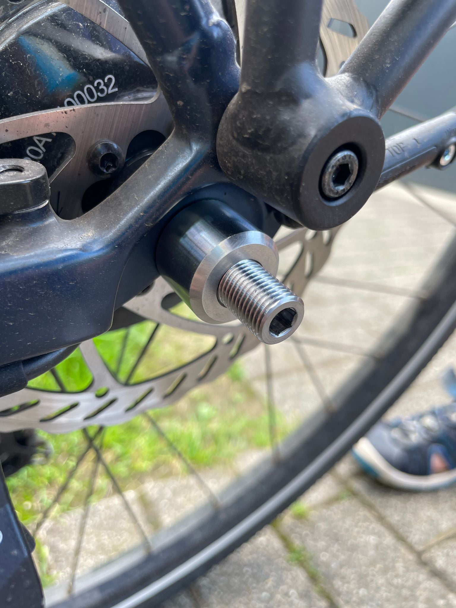 Universal adapter for HYENA-HRN motor | suitable for Thule, Qeridoo, Burley, Prophete, Hamax, Trixie and many others